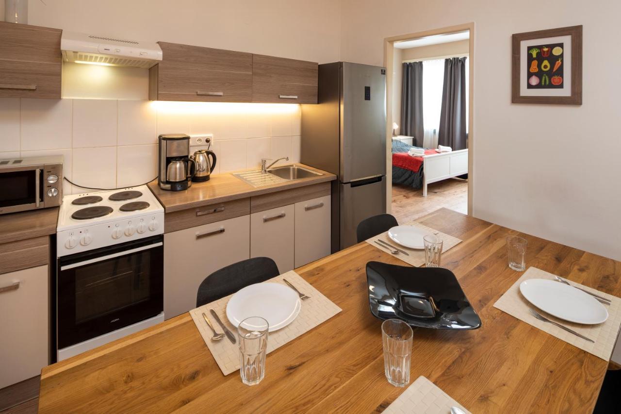 นิว ทาวน์ - แอปเปิ้ล อพาร์ตเมนต์ Apartment ปราก ภายนอก รูปภาพ