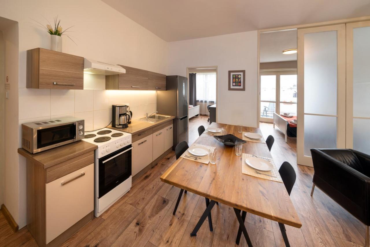 นิว ทาวน์ - แอปเปิ้ล อพาร์ตเมนต์ Apartment ปราก ภายนอก รูปภาพ