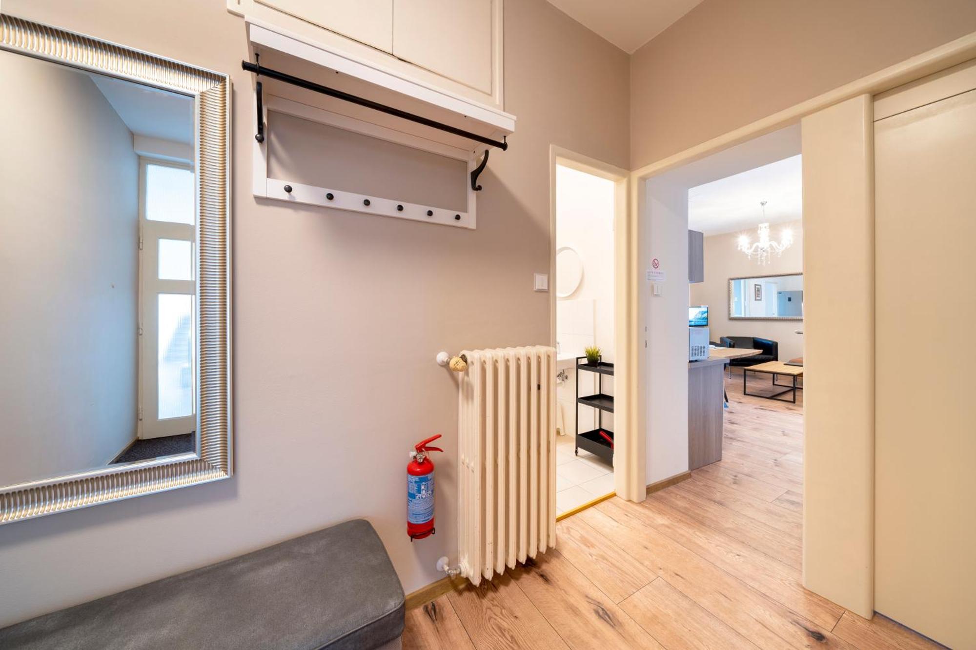 นิว ทาวน์ - แอปเปิ้ล อพาร์ตเมนต์ Apartment ปราก ภายนอก รูปภาพ